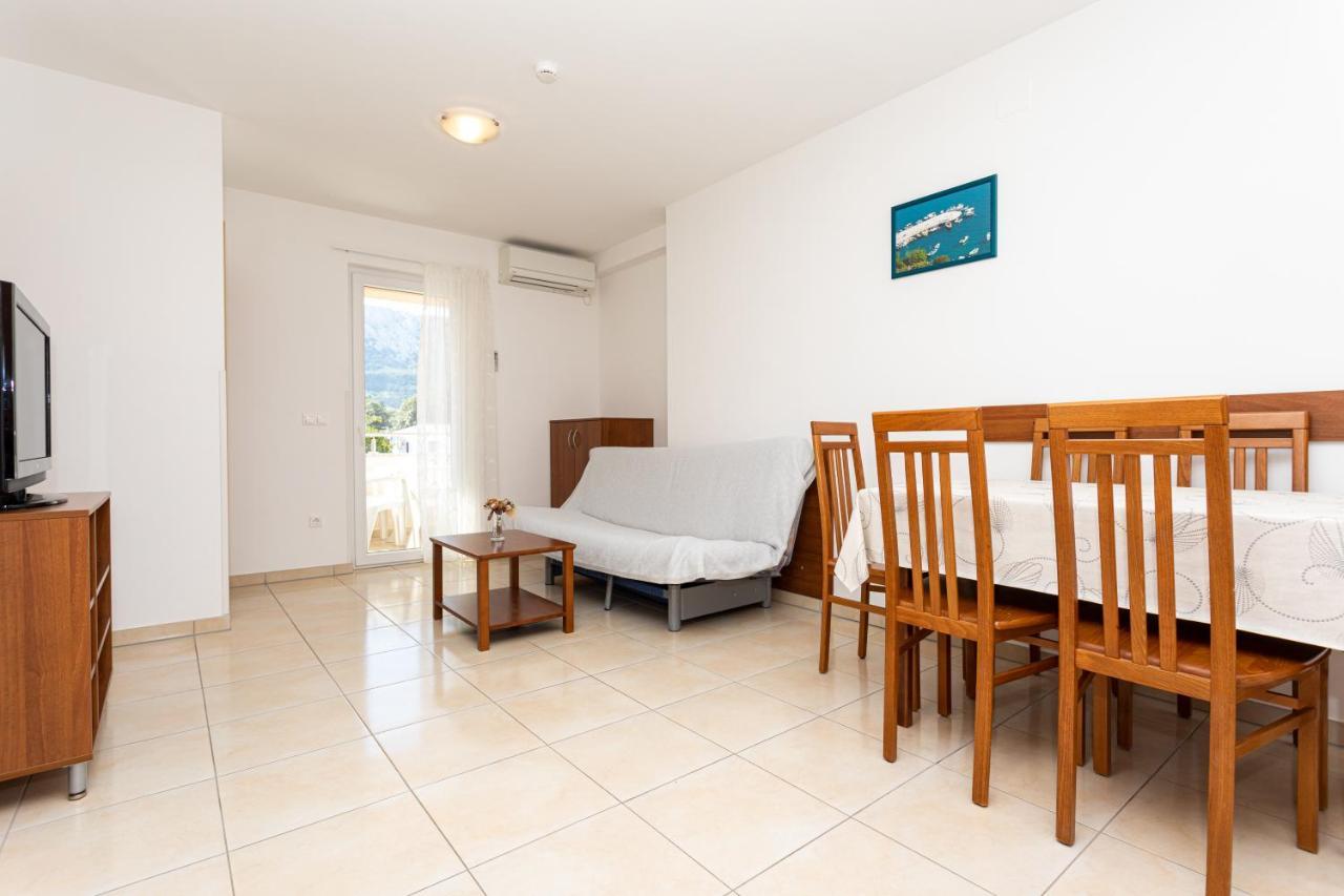 Apartments Crnekovic V バスカ エクステリア 写真
