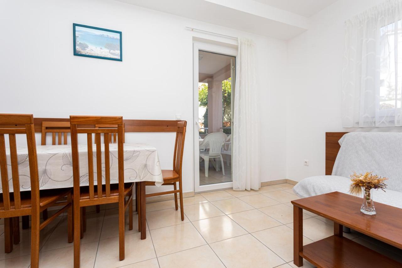 Apartments Crnekovic V バスカ エクステリア 写真