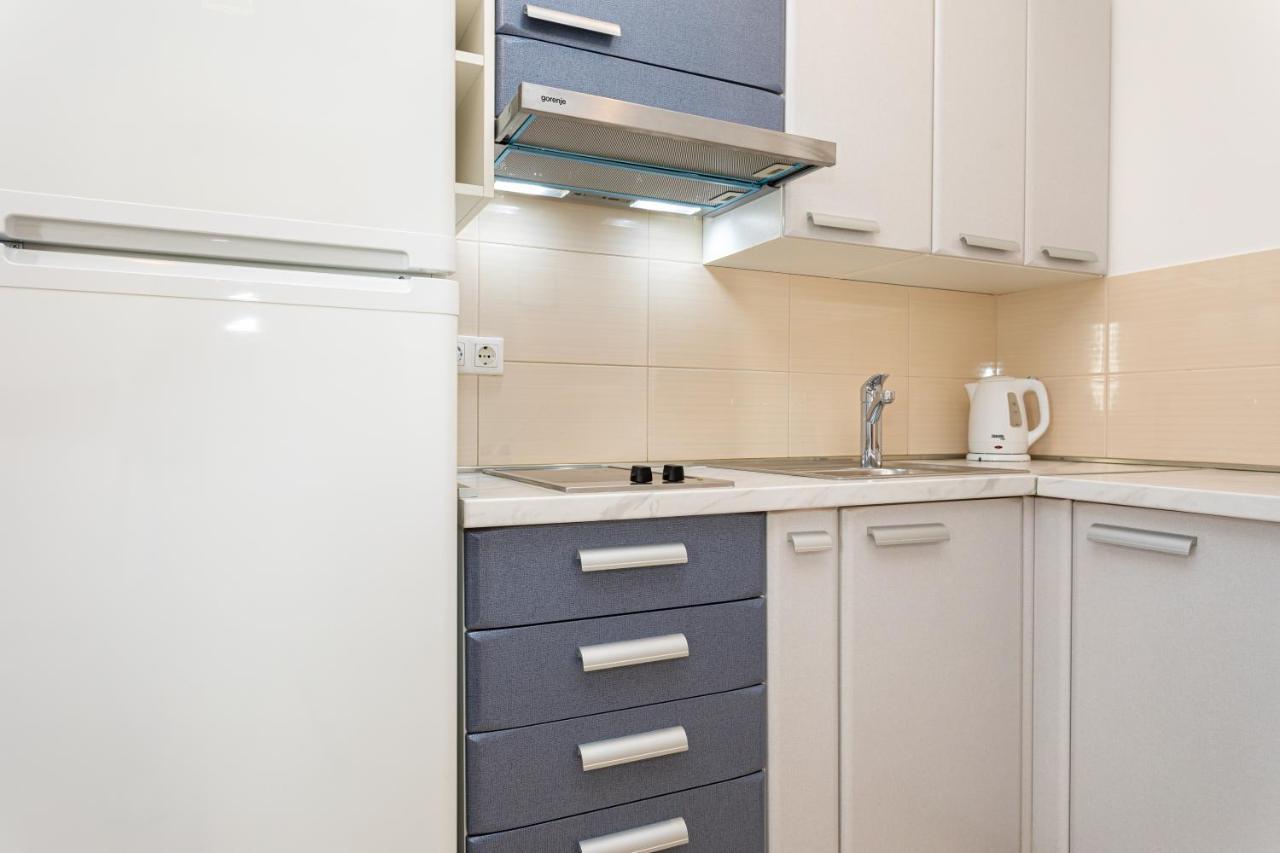 Apartments Crnekovic V バスカ エクステリア 写真